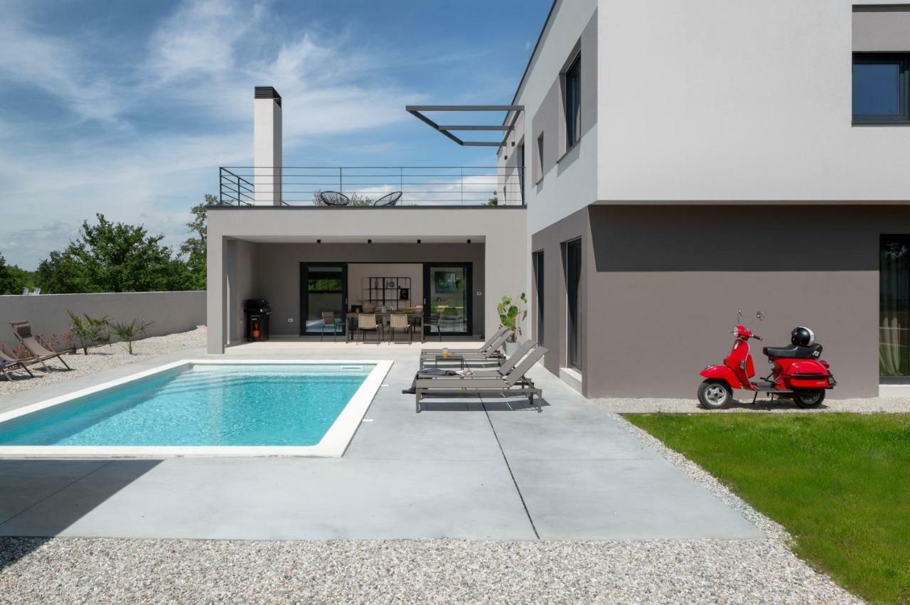 Villa 45 Vodnjan Exteriör bild