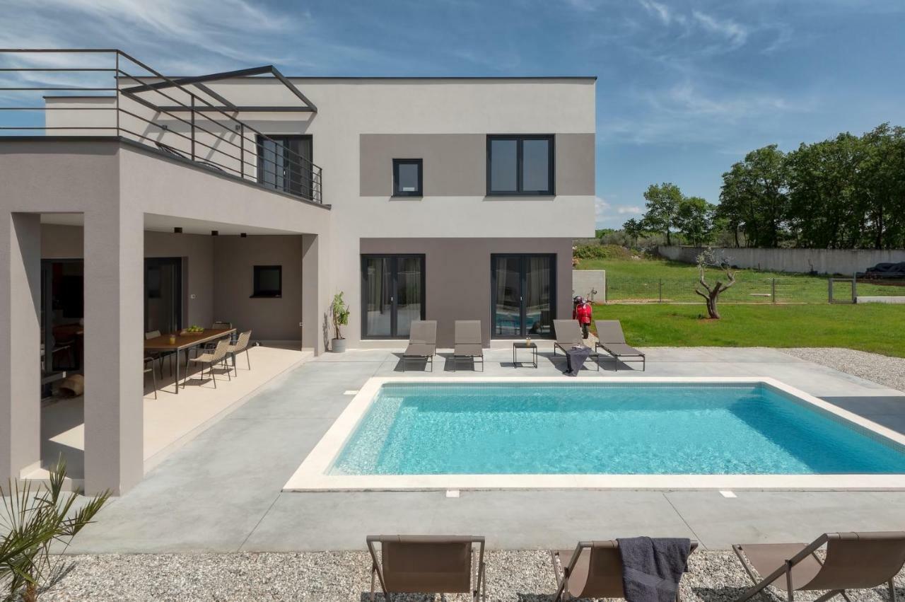 Villa 45 Vodnjan Exteriör bild